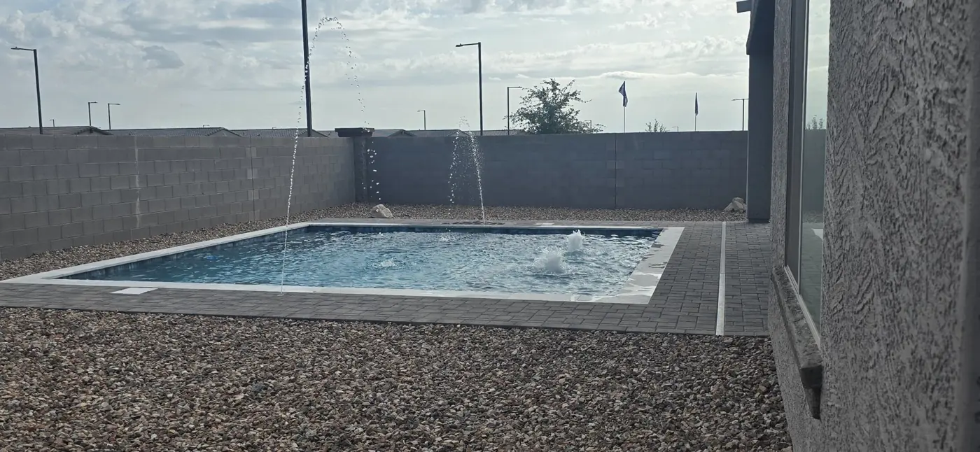 Pool jets by L and R